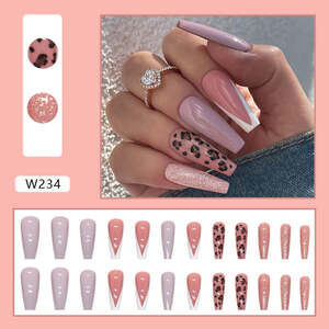 Mandy Press On Nail Set